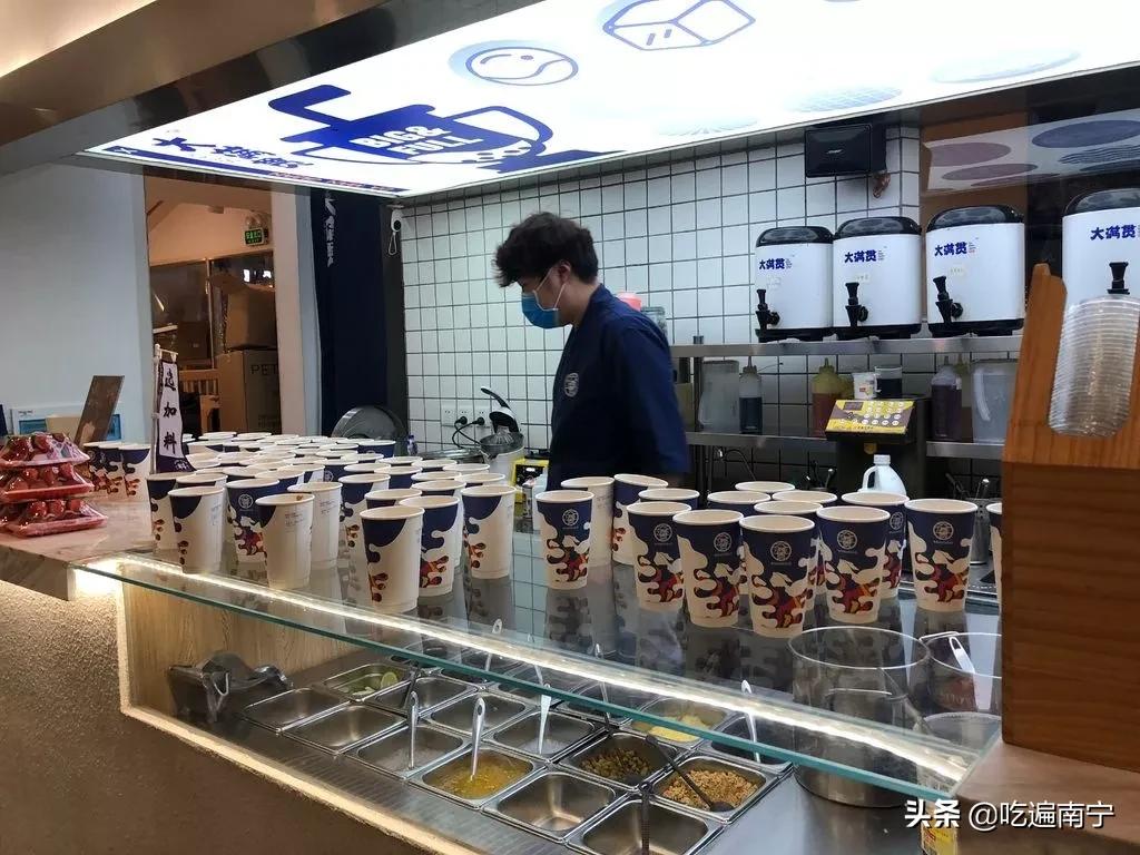 南宁疫情严重的店铺,广西疫情过后的商场营业