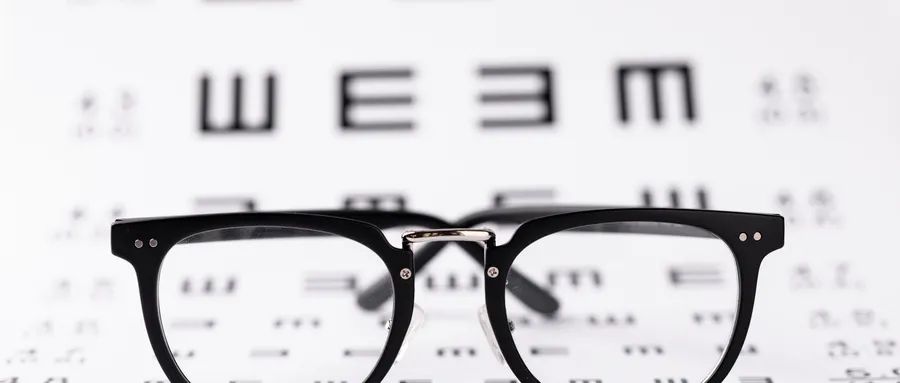 血糖降下来了眼前有黑影,眼睛有黑影跟血糖高有关系吗