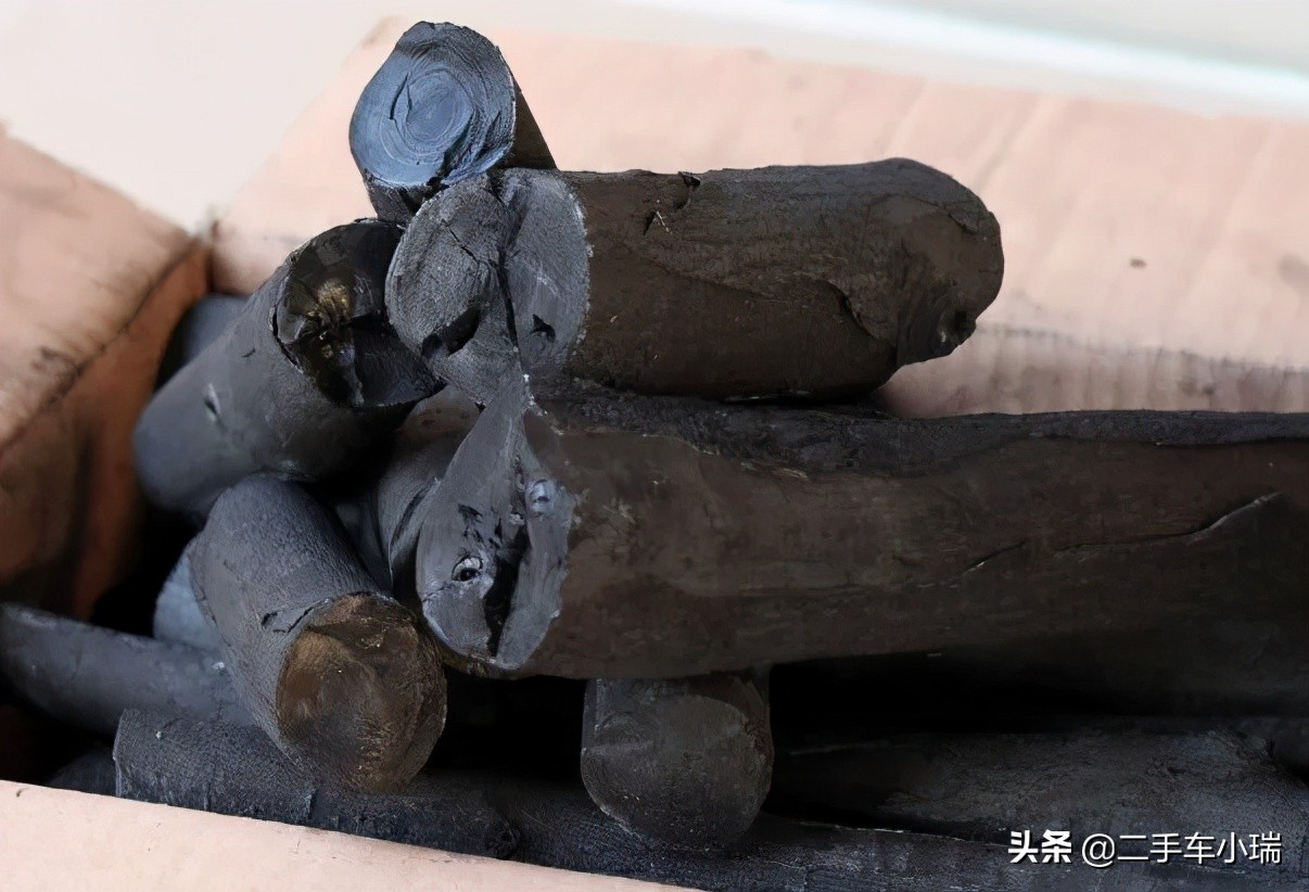 可乐白醋牙膏可以清洗汽车大灯吗,大灯划痕牙膏翻新靠谱吗