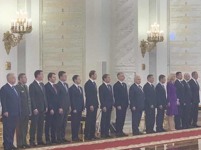 时政新闻眼｜习*平近**访俄首日，这些亮点点亮中俄关系新时代