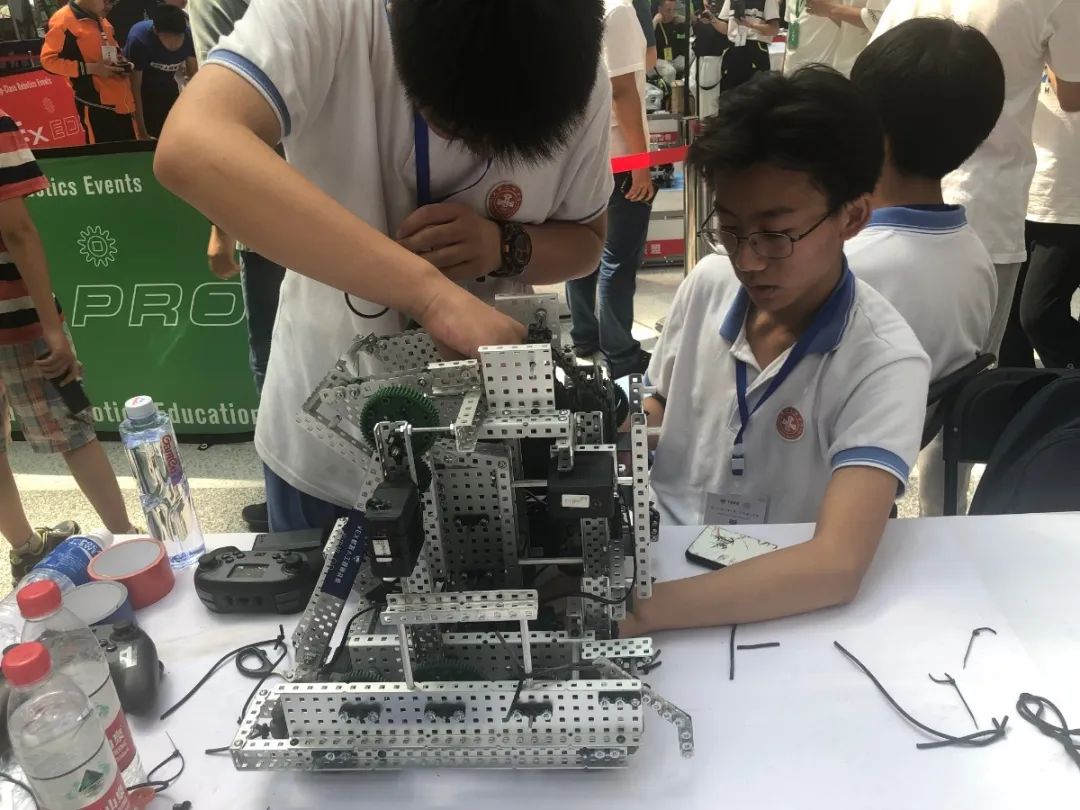 从优质教育走向均衡后的优质教育——天津市第二十中学初*特中**色办学纪实