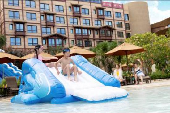 香港迪士尼2大2小亲子套票一票通,香港迪士尼2日门票送20元商品券