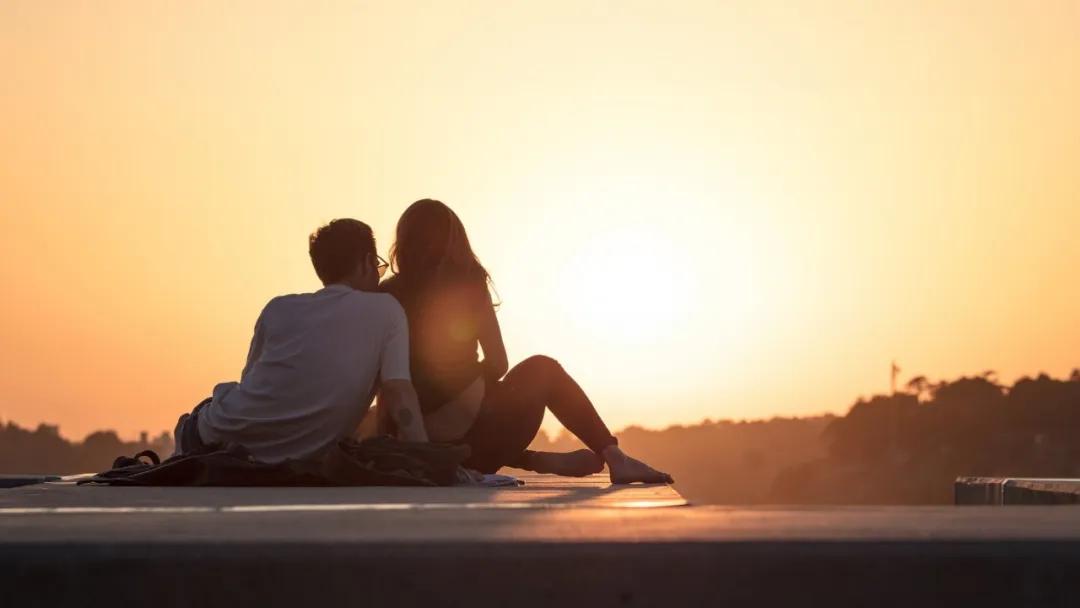 男女之间互相梦到对方,梦到和异性朋友发关系真正含义