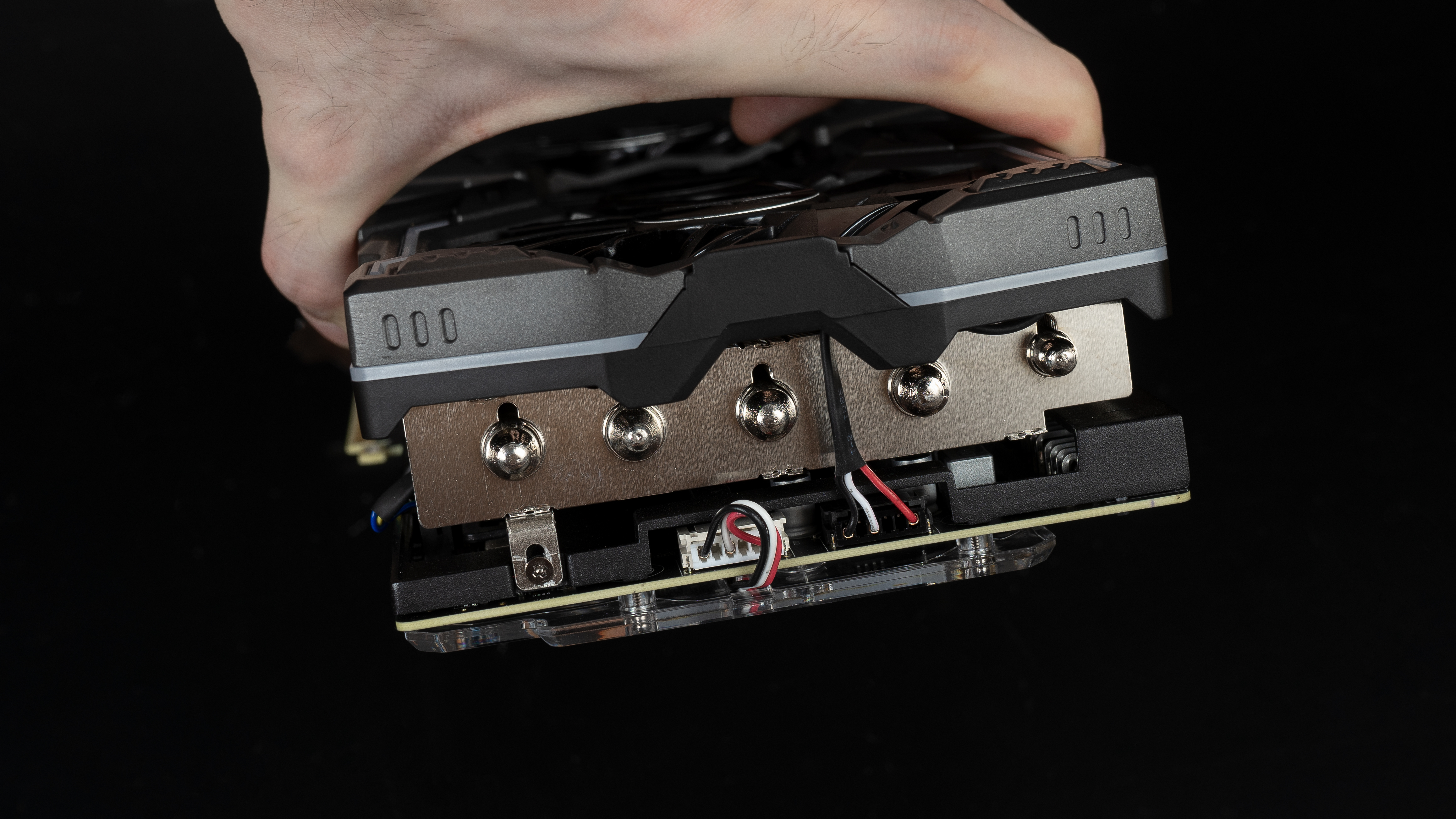 i9-10900k对比i710700k,i9-10900k有苹果处理器强吗