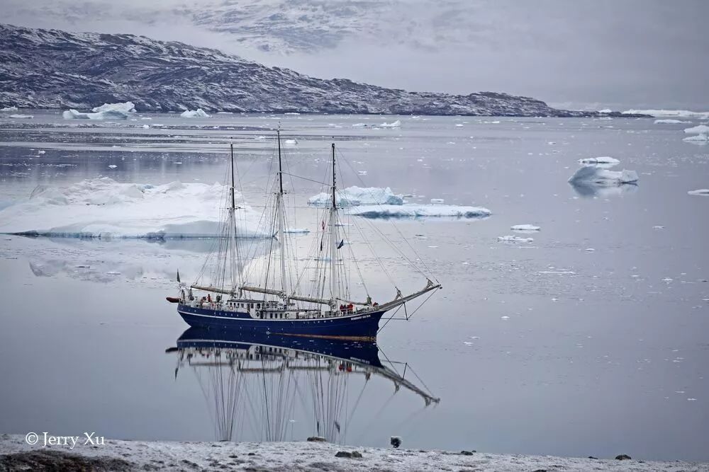 格陵兰的东海岸居然那么绚丽多彩，难怪特朗普想要买下来