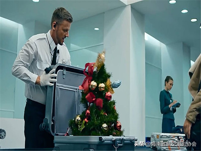 圣诞老人已出发，我们来数一数航空与圣诞文化碰撞出火花的二三事