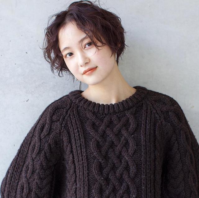 中分短发碎盖,中分碎短发怎么扎