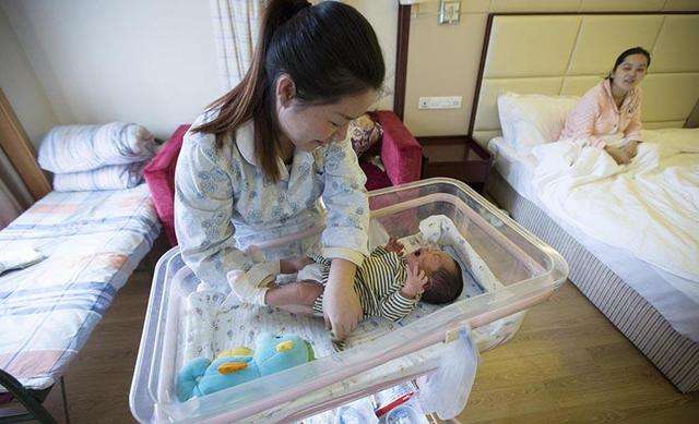 产后第一年老公愿意做哪些事,产后一年丈夫该做的事