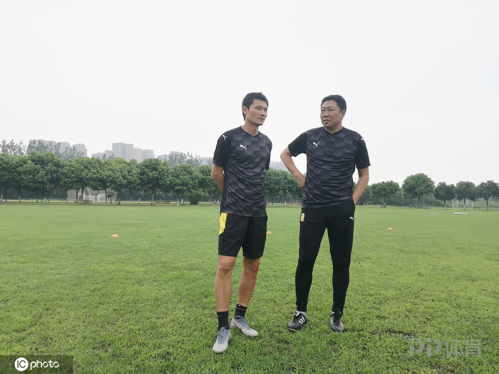 李毅在足球界什么水平,李毅毅