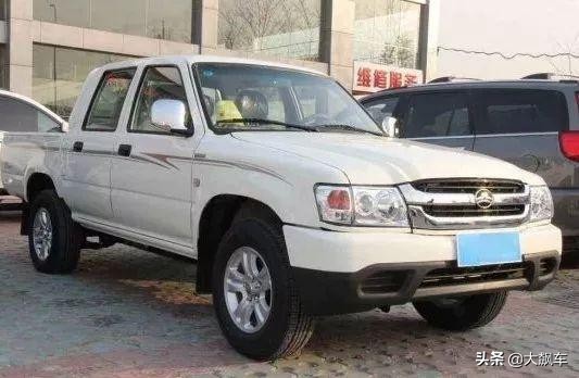 国产的第一辆车是什么,中国生产的第一辆车是什么牌子的