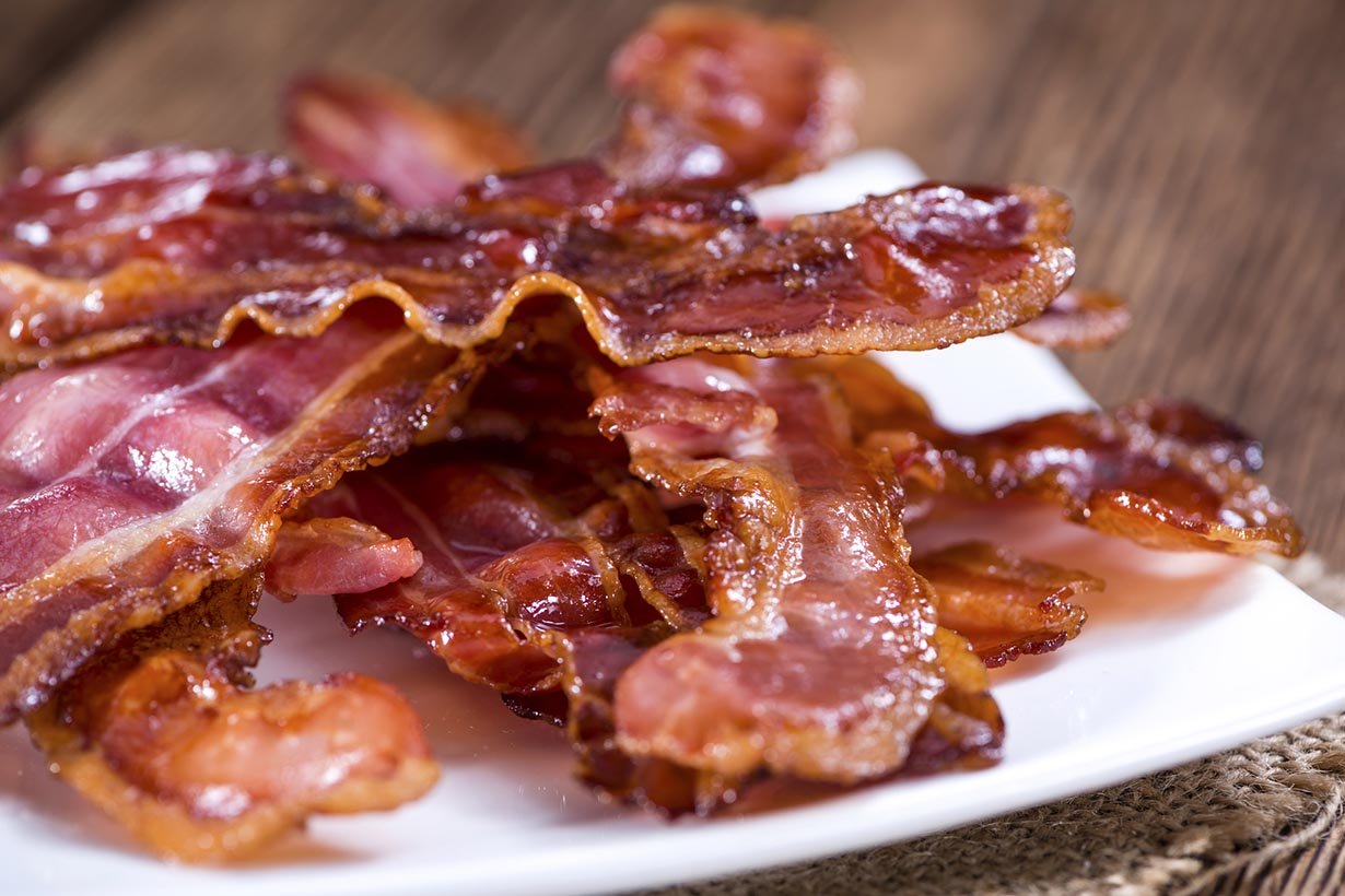 减脂增肌期间吃什么怎么练,增肌减脂期间碳水和蛋白质摄入量