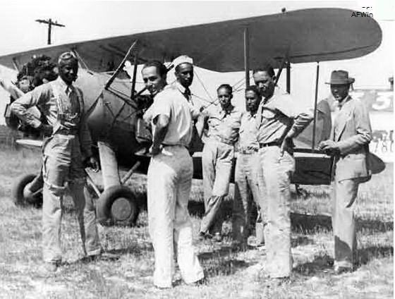 塔斯克基飞行员电影完整,塔斯克基飞行员电影解说