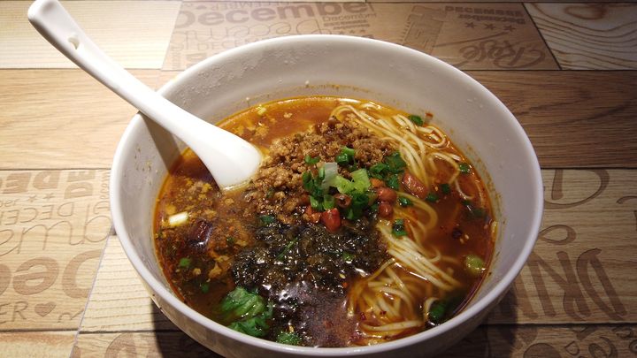 大疆口袋相机大光圈,大疆口袋相机拍摄好用吗