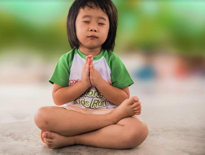 光脚真的对娃好吗儿科医生告诉你,该不该给宝宝光脚