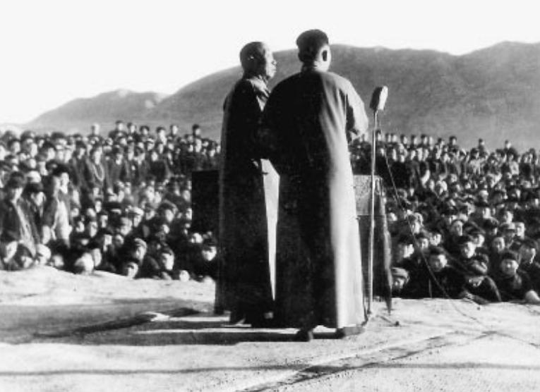 郭德纲和洛桑照片,相声天才洛桑