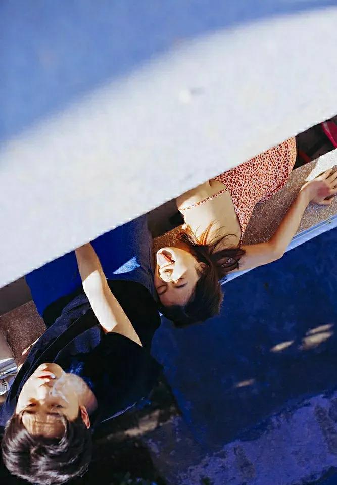 铂爵旅拍三亚婚纱照一套多少钱,出发去三亚旅拍婚纱照