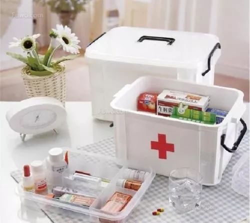 口服药品保存，只是放到冰箱里就可以了吗？其实很多人都做错了