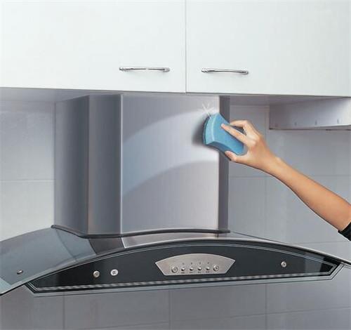 抽油烟机脏了咋洗,抽油烟机脏了用什么洗好