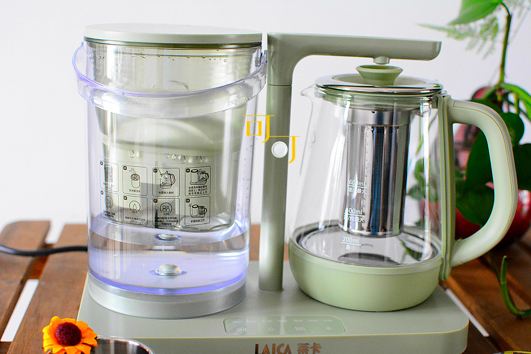 初夏清晨一杯茉莉花茶入心,初夏来一盏下关沱茶