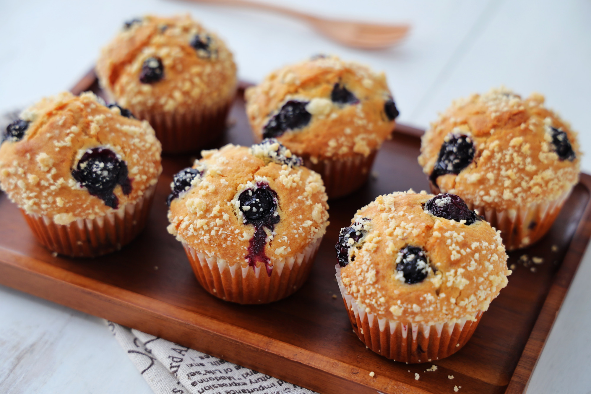 最简单的蛋糕做法只用面粉鸡蛋糖,做蛋糕200克的面粉需要几个鸡蛋