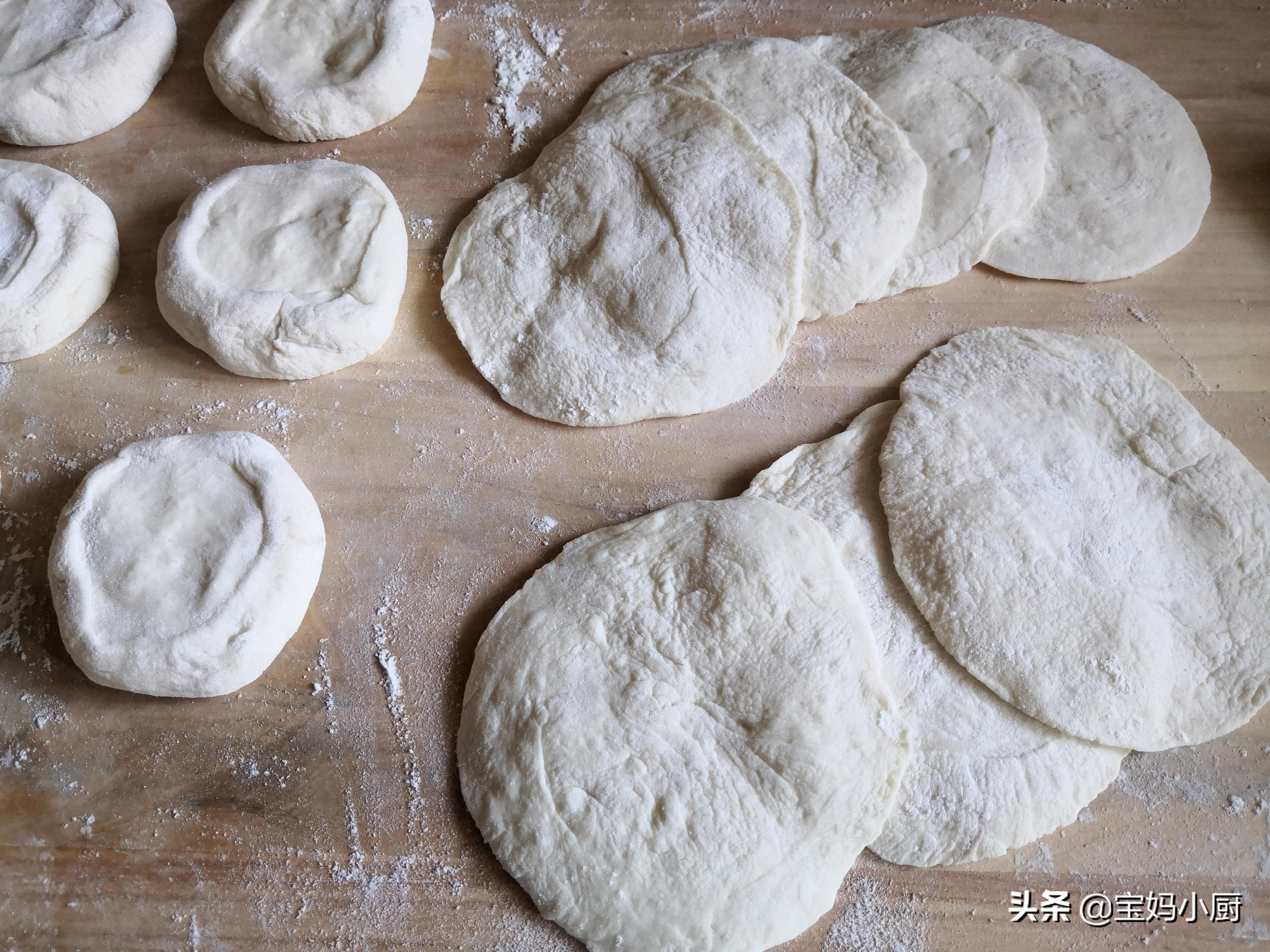 发面饼变硬了怎么吃,发面饼烙出来饼皮发硬怎么回事