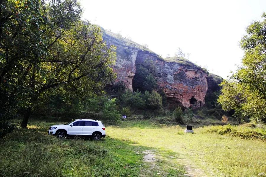 泾川罗汉洞书记,泾川罗汉洞坡传说