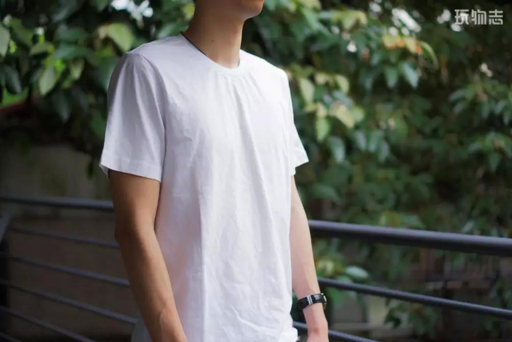 不怕水洗的重磅t恤,白小t防污t恤不怕脏