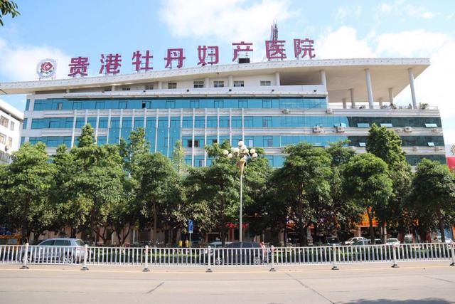 这家医院感动服务学习系列报道之六“金杯银杯不如老百姓的口碑”