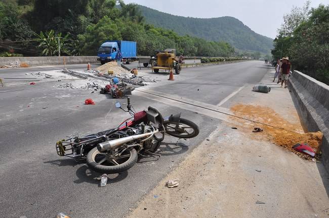 骑摩托车怎么保护安全,骑摩托车的安全性和技巧