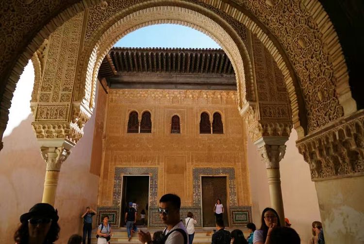 葡萄牙和西班牙哪个值得旅游,西班牙和葡萄牙旅游区别