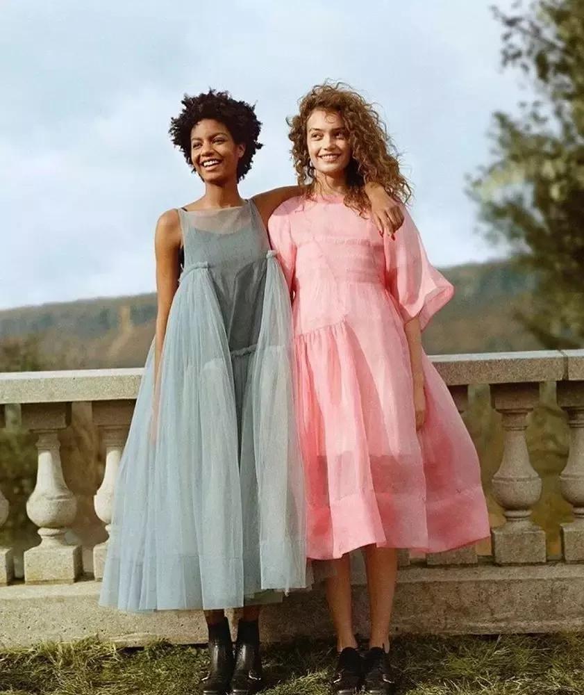 美出高级感这是什么神仙裙子,高个子也能穿的神仙裙子