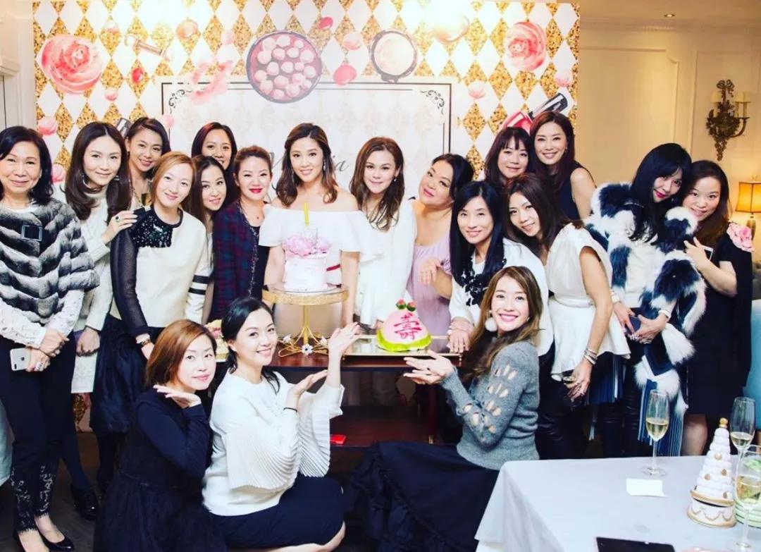 朱玲玲豪门贵妇 (香港豪门贵妇朱玲玲)