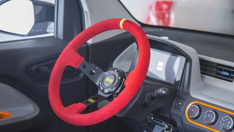 宏光mini车主潮改秀,最低配宏光mini改装最佳案例