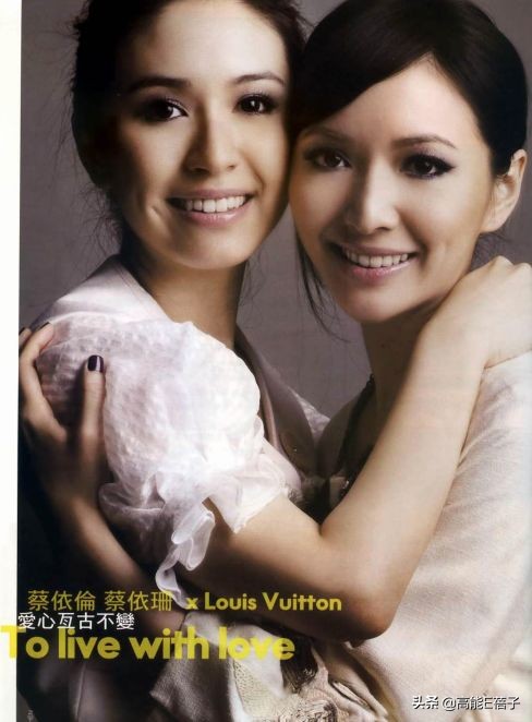 璞棬鍐嶈捣椋庝簯,棣欐腐璞棬涓変唬鍚嶅獩