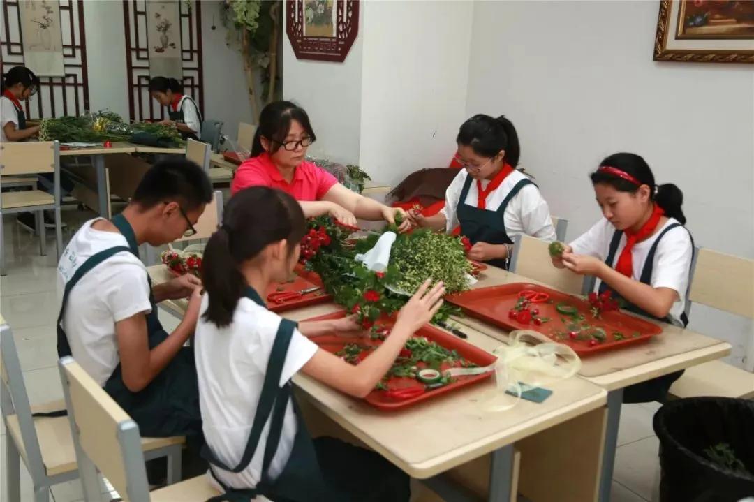 以工匠精神助力职业教育发展,以科教融汇激发职业教育新动能