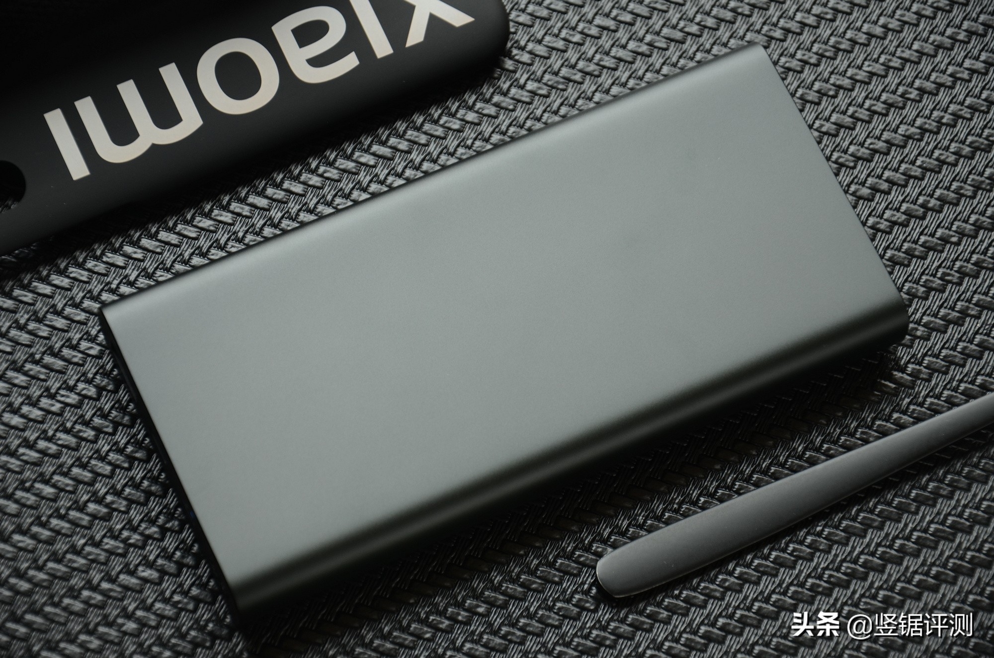 小米紫米苹果快充套装测评,小米无线充和紫米无线充