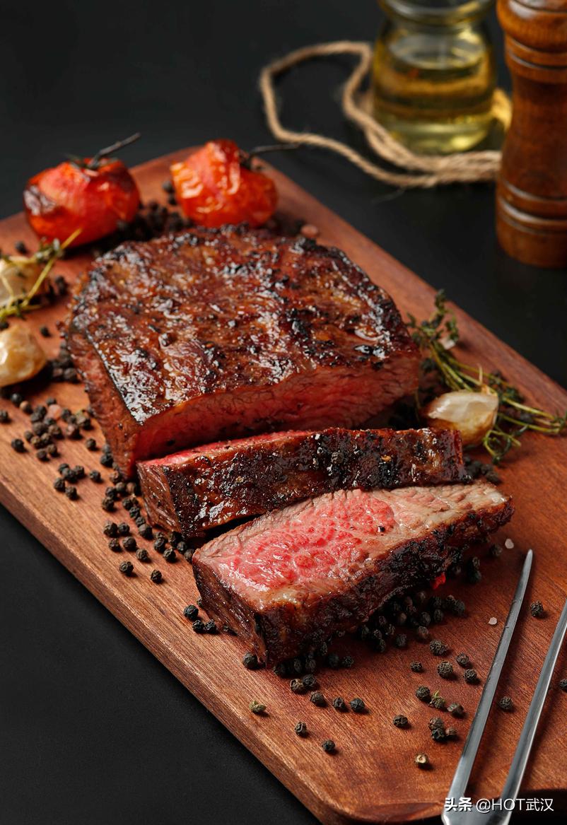 全国首家宝马MINI跨界西餐酒吧光谷开业，真的好吃