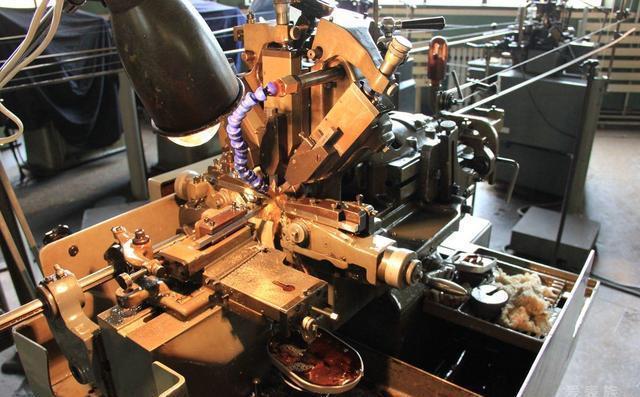 海关查获48吨劳力士,国外查获78吨劳力士