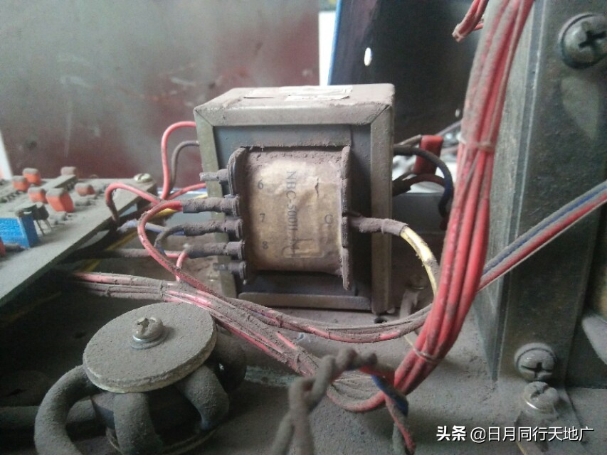 二氧焊机故障与维修,大焊二氧化碳气保焊机使用方法