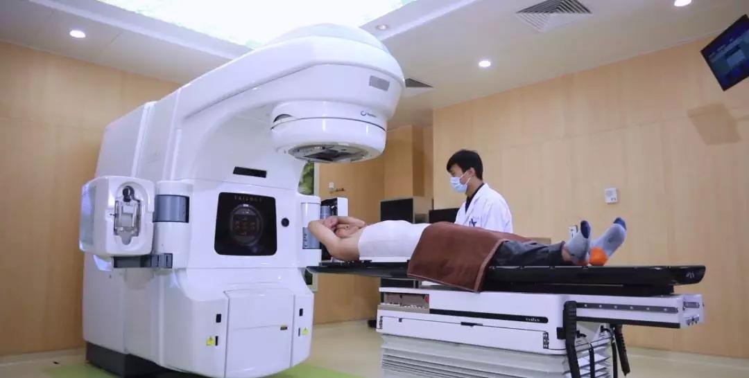 苏州附属第一医院总院放疗科,苏州附二院放疗科国庆节专家门诊