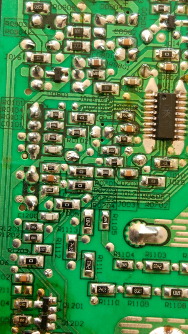 美的电磁炉不识别锅具,美的电磁炉e0不加热的原因