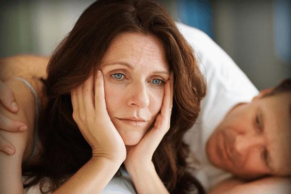 女人洗澡时，为什么喜欢站着排尿？多数人可能不好意思