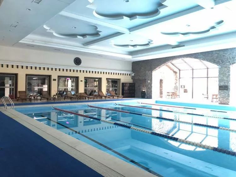 深圳宝安室外游泳池推荐,深圳游泳池场地推荐