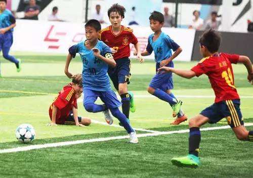 足球场上的小人物,足球小人物中国