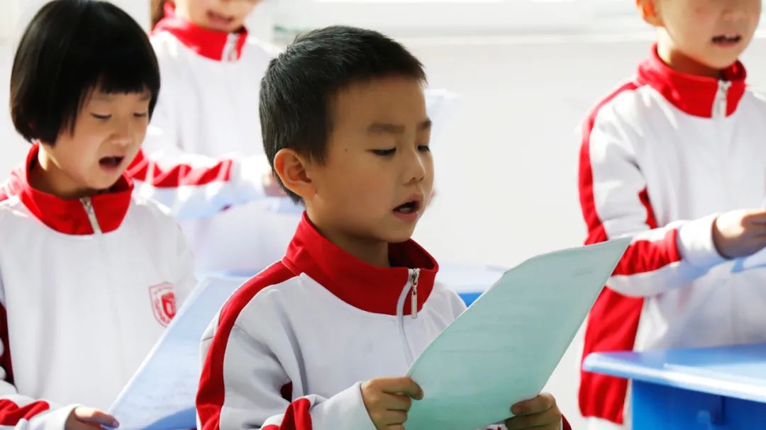 东方红小学兴趣班,北京东方红学校特色课程