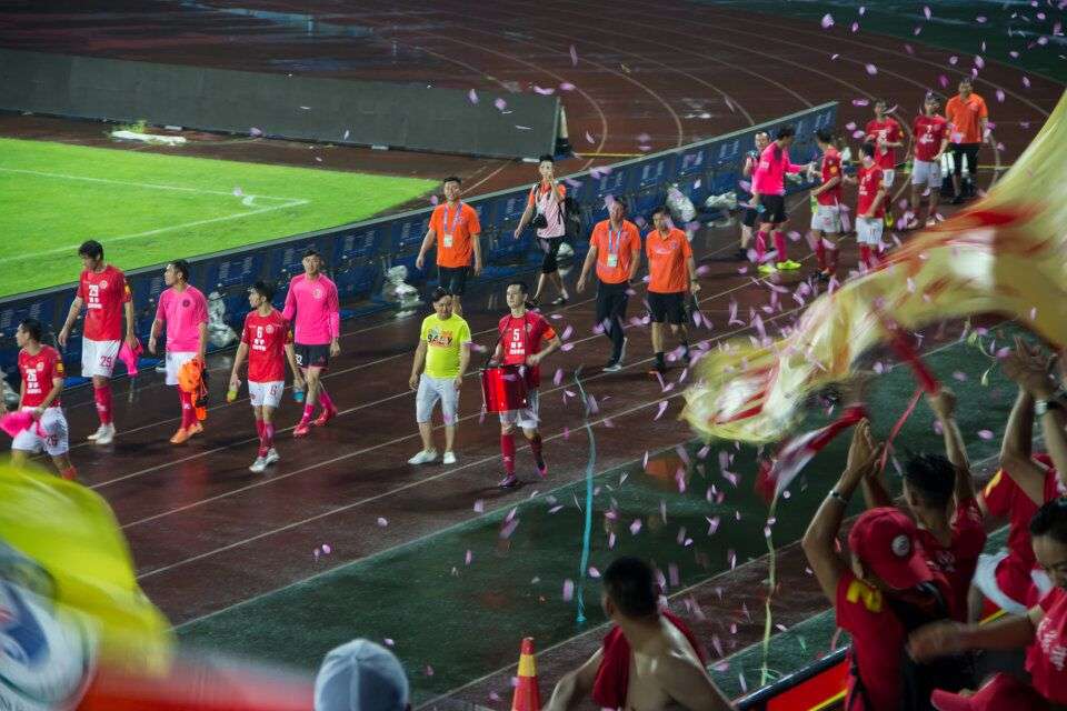 彻底黄了？解约功勋主帅后，德阳旌城：暂停收购川足！