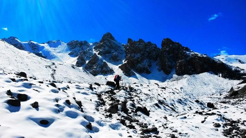 带上UL从狼塔C回家