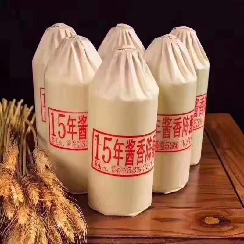 喝酱香型白酒的四大好处,喝酱香型白酒竟然还有这些好处