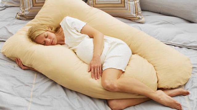 有没有孕妈快35周了胎动频繁,孕妈孕37周胎动频繁有力正常吗