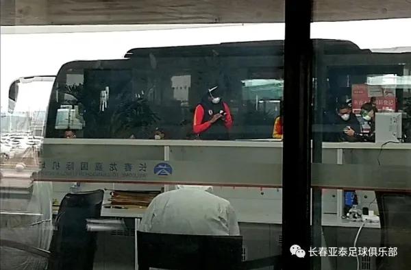 闀挎槬鑸彮纭瘖鑲虹値鐥呬緥,闀挎槬鑸彮纭瘖浜哄憳